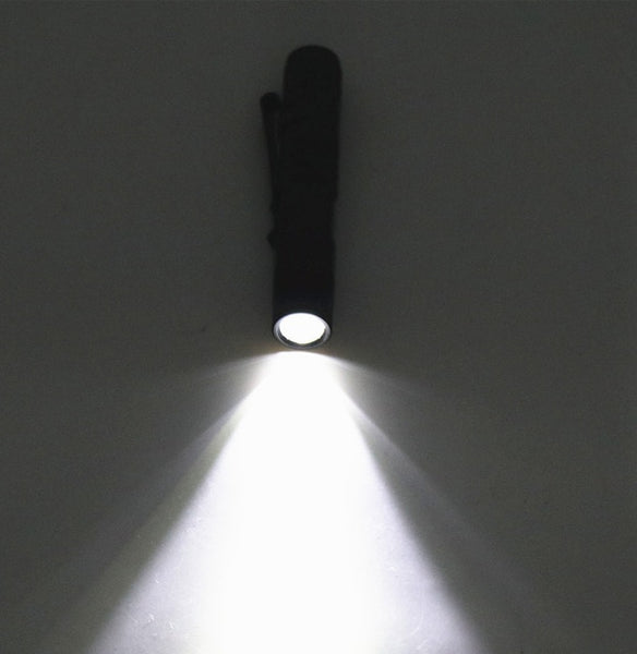 1 Model 2000LM Mini portable Small penholder Led Flashlight